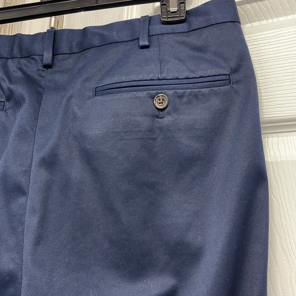 Land’s End Men’s Tailored Fit Navy Blue Chino Pants - Picture 10 of 12